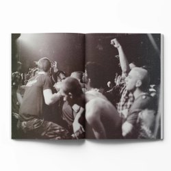 画像2: STRAIGHT AHEAD / A tribute fanzine (book) Unterwelt books 