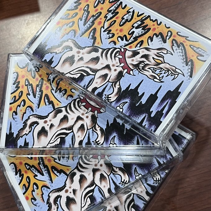 画像1:  MUT / Mut (tape) Black hole